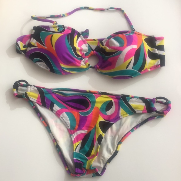 Swimsuit. Bright mix colours.🤩☀️🌊 Size L. Great condition - Picture 1 of 8